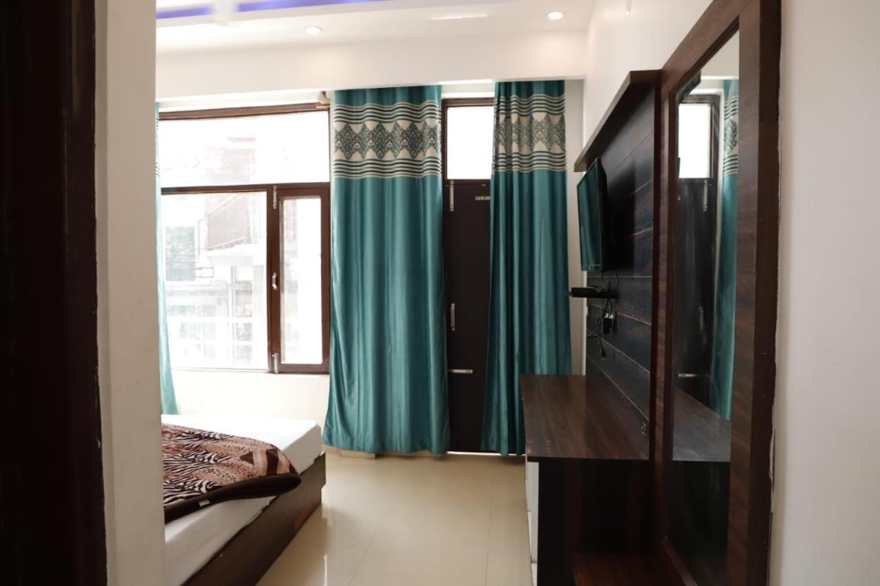 Rahul Hotel & Restaurant Mussoorie Exterior photo